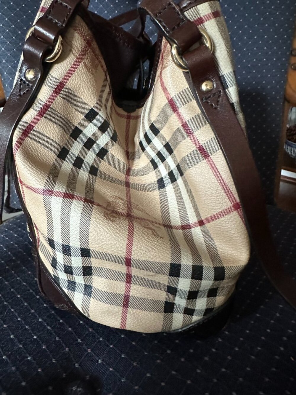 Authentic Burberry Haymarket Check Shoulder Bag - Picture 3 of 11